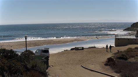 campus point surfcam|Live Webcam Campus Point Beach, Isla Vista, California